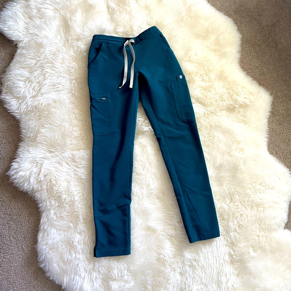 FIGS Yola Skinny Scrub Pants. Caribbean Blue color